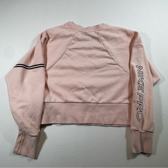 Nike Pro Dri-FIT Pink Cropped Sweatshirt Women’s M Medium Raglan Sleeve Logo - Picture 4 of 6